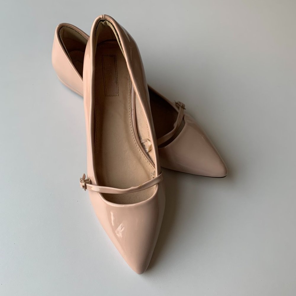 Pointed-Toe Flats